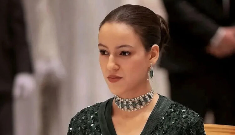 83087FA7-5095-484E-A42B-9E67CBA230E6